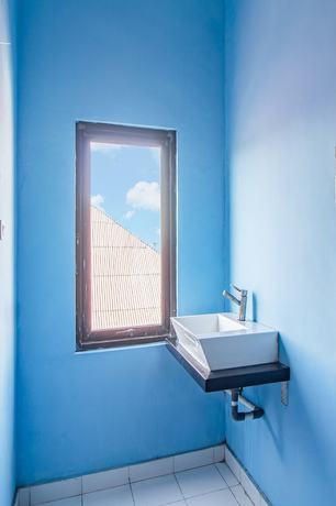 Imagen de la habitación del Hotel OYO 93433 Bunk Bed Bali. Foto 12