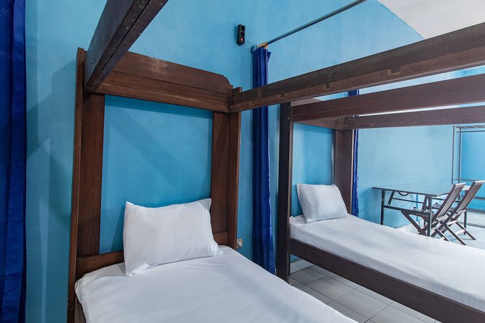 Imagen de la habitación del Hotel OYO 93433 Bunk Bed Bali. Foto 13