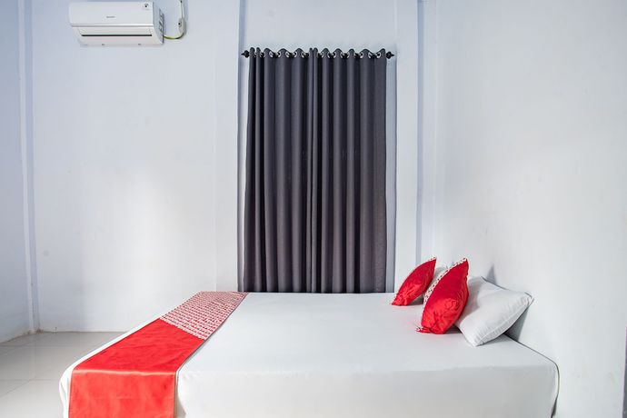Imagen de la habitación del Hotel OYO 93476 Owo Guest House Syariah. Foto 4