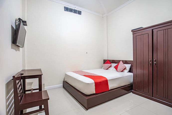 Imagen de la habitación del Hotel OYO 93477 Almahyra Guest House Syariah. Foto 2