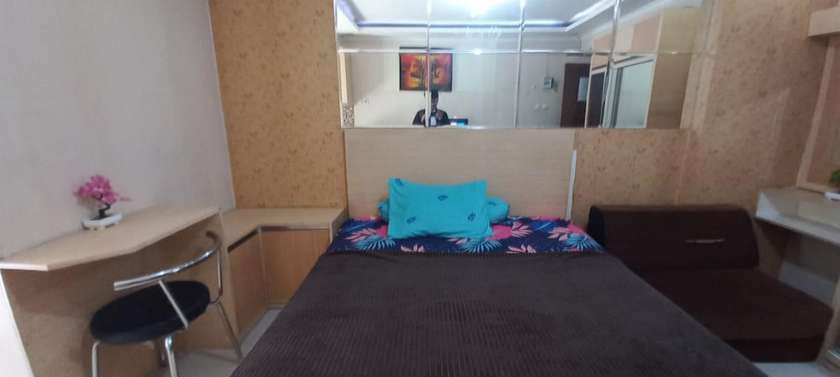 Imagen de la habitación del Hotel OYO 93480 Apartement Gateway Cicadas By. Foto 11