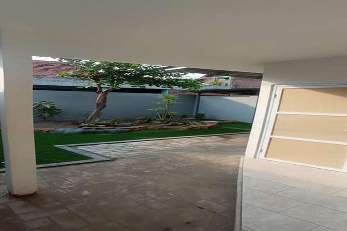 Imagen de los exteriores del Hotel OYO 93526 Homely Syariah. Foto 9