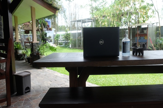 Imagen de los interiores del Hotel OYO 93595 Puri Adem 86 Bunkbed. Foto 13