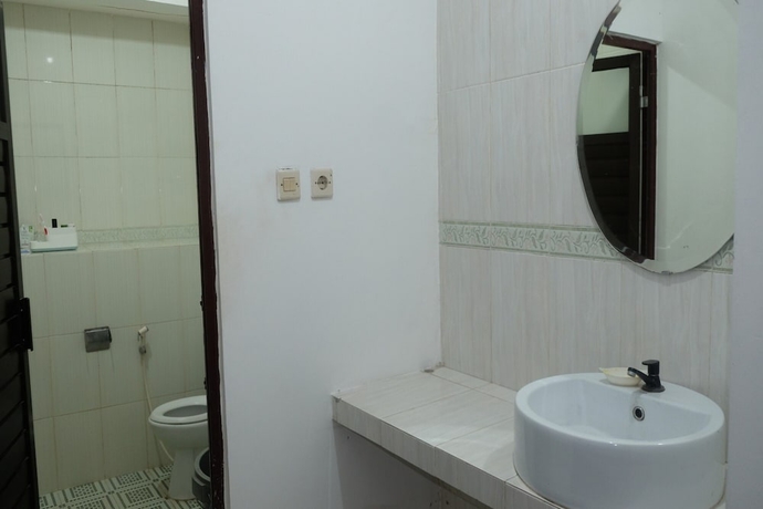 Imagen de la habitación del Hotel OYO 93595 Puri Adem 86 Bunkbed. Foto 11