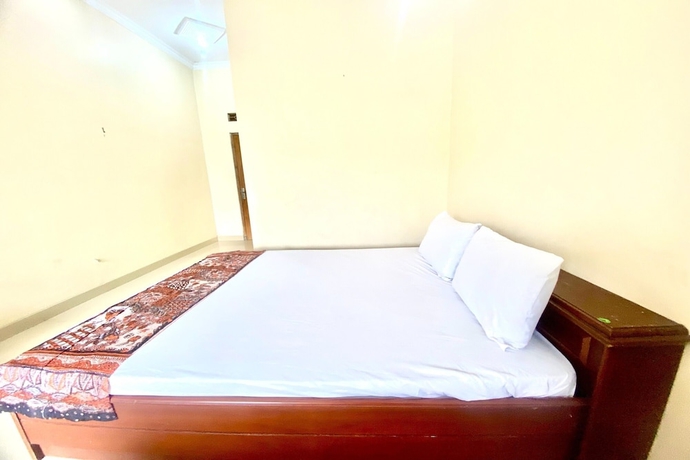 Imagen de la habitación del Hotel OYO 93600 Barong Ijo Homestay Syariah. Foto 9