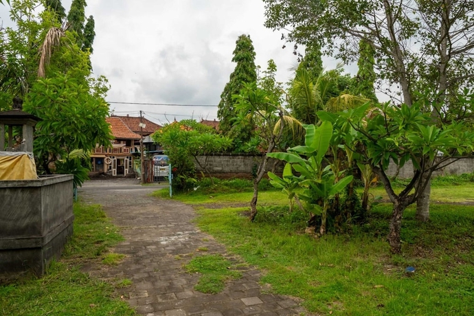 Imagen de los exteriores del Hotel OYO 93604 Hepi Bungalow Lovina. Foto 15