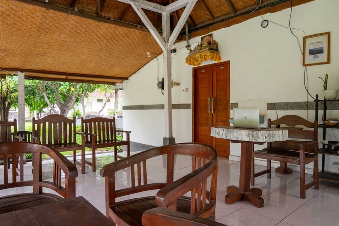Imagen de los interiores del Hotel OYO 93604 Hepi Bungalow Lovina. Foto 18