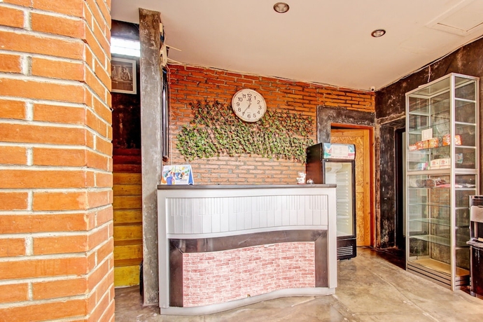 Imagen de los interiores del Hotel OYO 93607 Penak Malioboro Bunk Bed. Foto 17