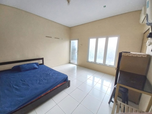 Imagen de la habitación del Hotel OYO 93634 Penginapan D\'palinggihan Syariah. Foto 7
