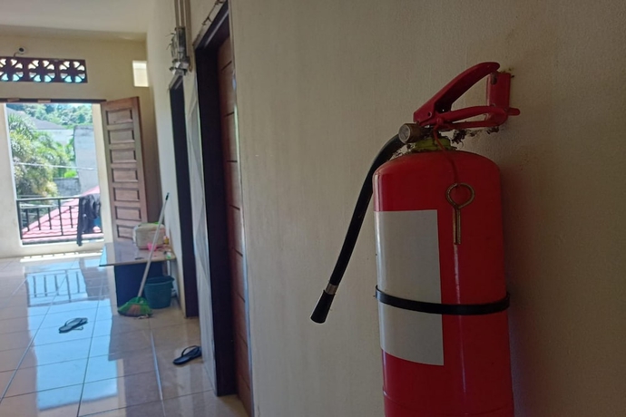 Imagen de los interiores del Hotel OYO 93650 Pondok Baruga 777. Foto 14
