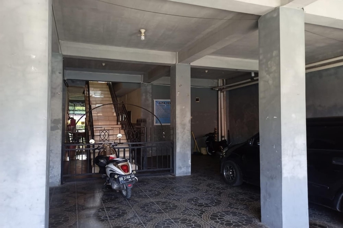 Imagen de los interiores del Hotel OYO 93650 Pondok Baruga 777. Foto 16