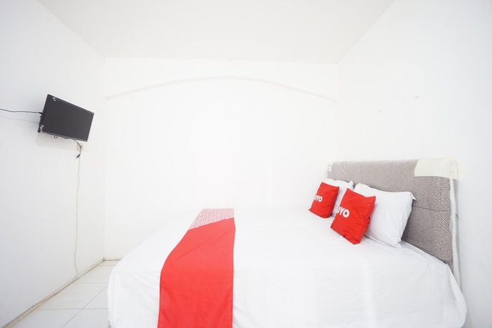 Imagen de la habitación del Hotel OYO 93682 Blessing\'s Kediri Homestay. Foto 5