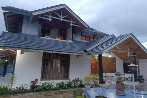 Imagen general del Hotel OYO 93706 Penginapan Syariah Hj. Kenan, Bungo Koto Tuo. Foto 5