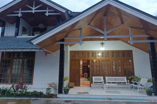 Imagen general del Hotel OYO 93706 Penginapan Syariah Hj. Kenan, Bungo Koto Tuo. Foto 6