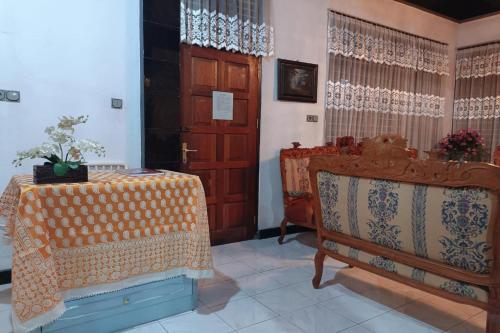 Imagen general del Hotel OYO 93706 Penginapan Syariah Hj. Kenan, Bungo Koto Tuo. Foto 12