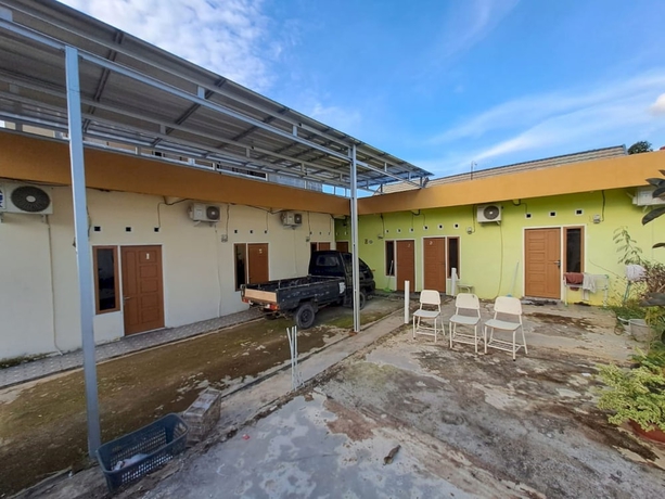 Imagen de los interiores del Hotel OYO 93714 Guest House Gembul Syariah. Foto 15