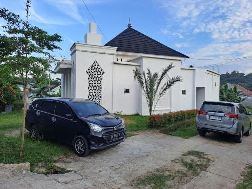 Imagen general del Hotel OYO 93714 Guest House Gembul Syariah. Foto 6