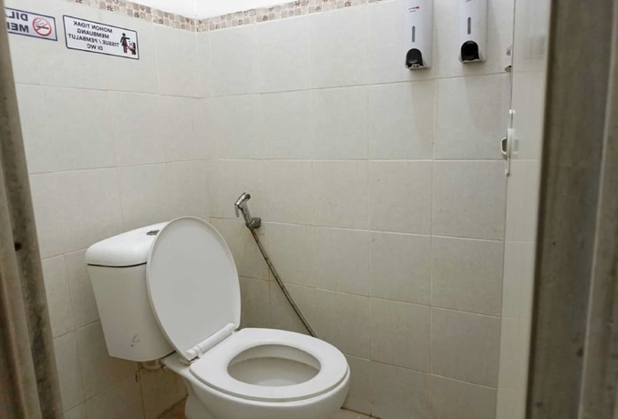 Imagen de la habitación del Hotel OYO 93720 3D Residence. Foto 12