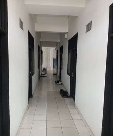 Imagen de los interiores del Hotel OYO 93722 Shannhay Guest House Syariah. Foto 17