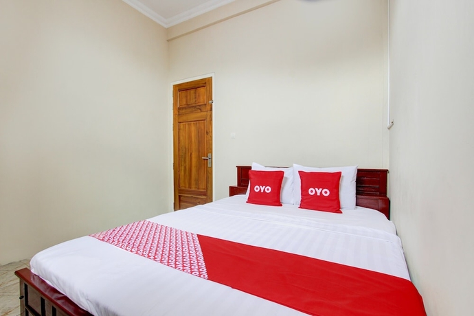 Imagen de la habitación del Hotel OYO 93736 Homestay Joglo Dephis Syariah. Foto 4