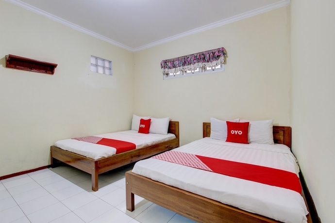 Imagen de la habitación del Hotel OYO 93736 Homestay Joglo Dephis Syariah. Foto 6