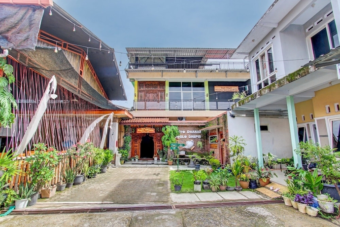 Imagen general del Hotel OYO 93736 Homestay Joglo Dephis Syariah. Foto 1