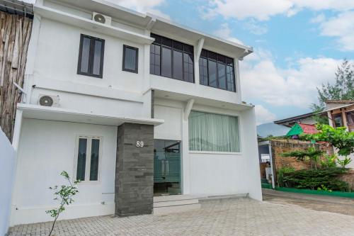 Imagen general del Hotel OYO 93812 Tebing Vieatnam. Foto 2