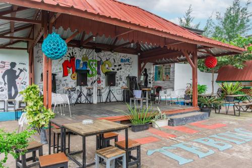 Imagen general del Hotel OYO 93812 Tebing Vieatnam. Foto 12