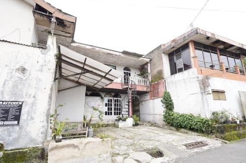 Imagen general del Hotel OYO 93847 Blio Guest House Syariah. Foto 2