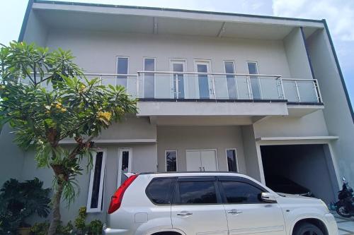 Imagen general del Hotel OYO 93885 D\'harjo Guesthouse. Foto 3