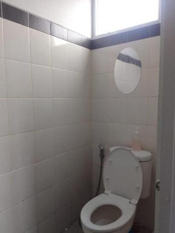 Imagen general del Hotel OYO 93933 King\'s Room. Foto 2