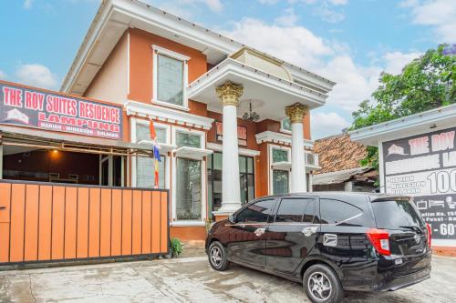 Imagen general del Hotel OYO 94067 The Roy Suite Guest House. Foto 12