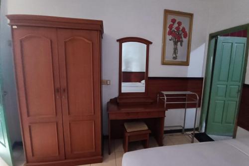 Imagen general del Hotel OYO 94082 Gurita. Foto 14