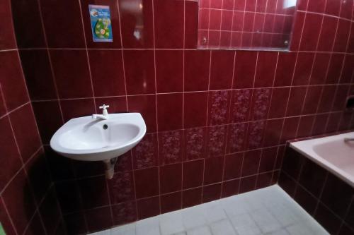 Imagen general del Hotel OYO 94082 Gurita. Foto 17