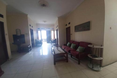Imagen general del Hotel OYO 94102 Kuningan Guest House Syariah. Foto 8