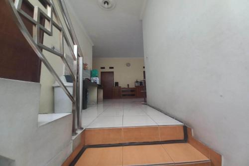 Imagen general del Hotel OYO 94102 Kuningan Guest House Syariah. Foto 10