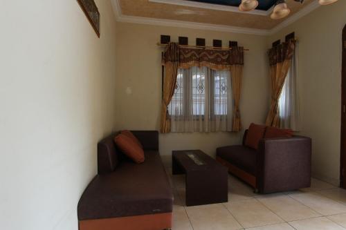 Imagen general del Hotel OYO 94120 Penginapan Viki Syariah. Foto 14