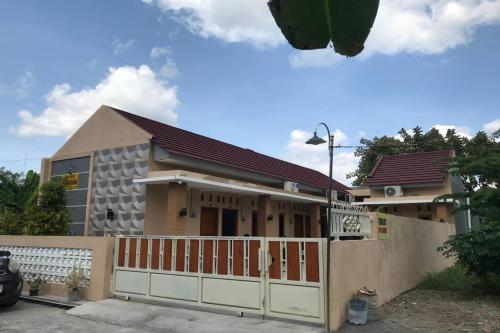 Imagen general del Hotel OYO 94131 Homestay Wijaya Kusuma Syariah. Foto 3