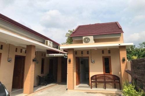 Imagen general del Hotel OYO 94131 Homestay Wijaya Kusuma Syariah. Foto 7