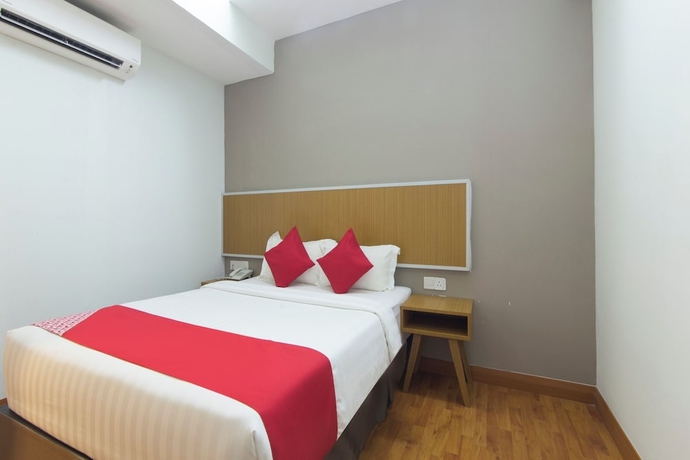Imagen de la habitación del Hotel OYO 94761 Indah. Foto 6