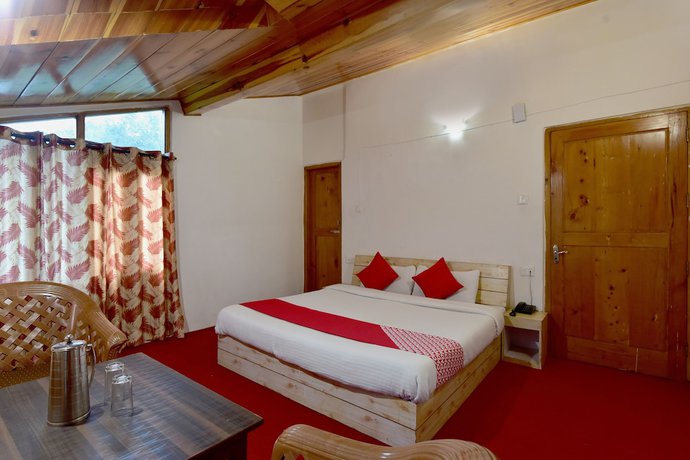 Imagen de la habitación del Hotel OYO 9480 Sun N Snow Resort. Foto 9