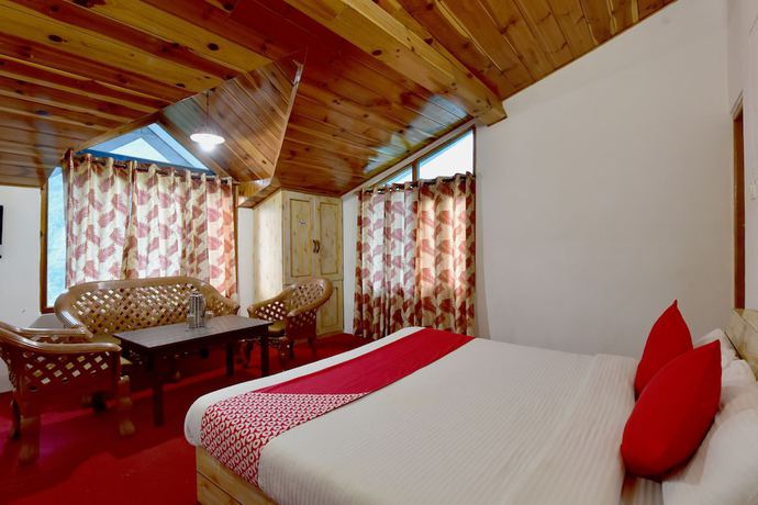 Imagen de la habitación del Hotel OYO 9480 Sun N Snow Resort. Foto 16