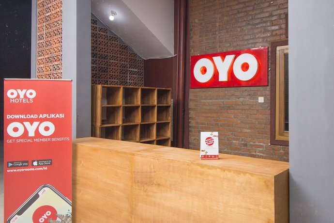 Imagen de los interiores del Hotel OYO 952 Annisa Syariah Guest House. Foto 18