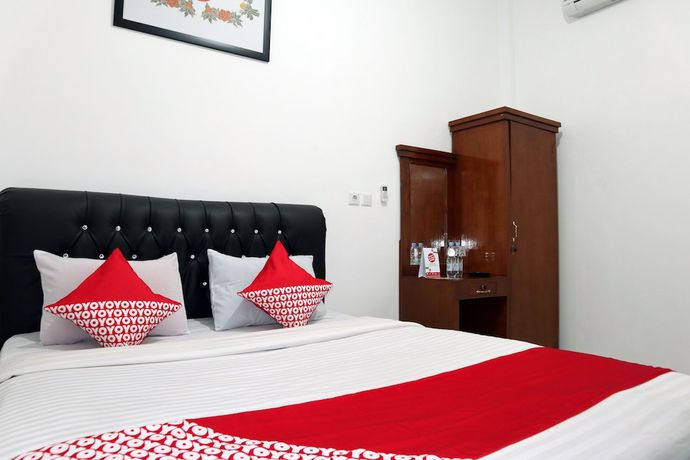 Imagen de la habitación del Hotel OYO 956 Penginapan Eby. Foto 6