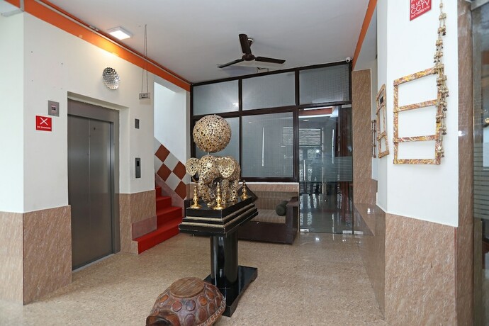 Imagen general del Hotel OYO 9705 Grand Empire Expressway. Foto 15