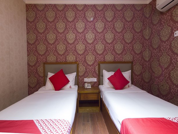 Imagen de la habitación del Hotel OYO 998 Queen City. Foto 3