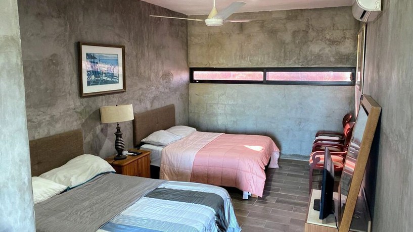Imagen de la habitación del Hotel OYO Aeropuerto, San Jos&eacute; del Cabo. Foto 9