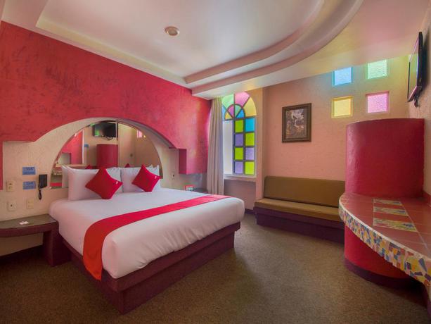 Imagen de la habitación del Hotel OYO Afrodita. Foto 3