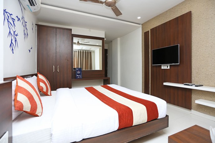 Imagen de la habitación del Hotel OYO BHO034 Ashirwad Regency. Foto 8