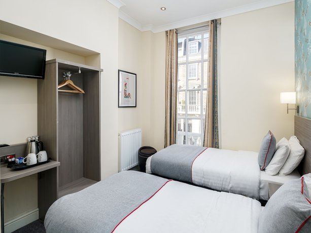 Imagen de la habitación del Hotel OYO Bakers London Victoria. Foto 9